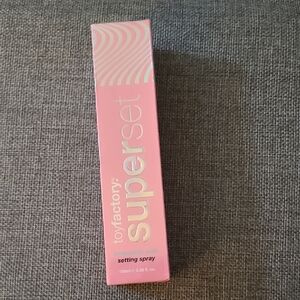 Toyfactory Superset Setting Spray